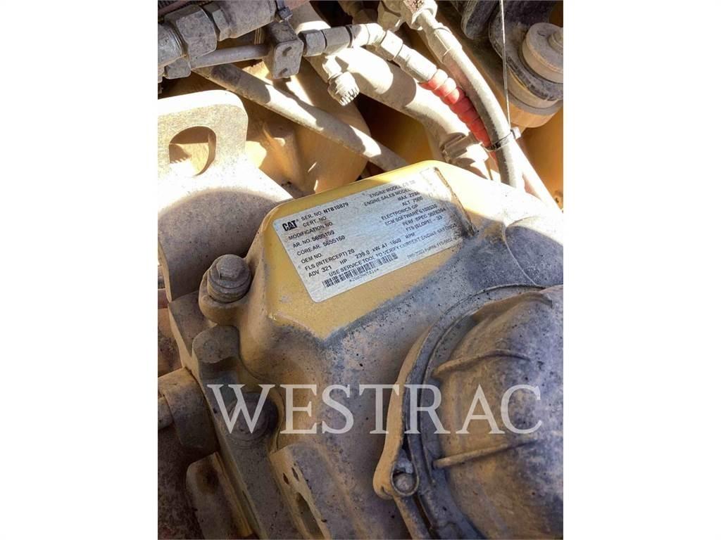 CAT 966 لوادر بعجل