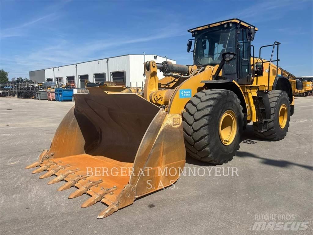 CAT 966 لوادر بعجل