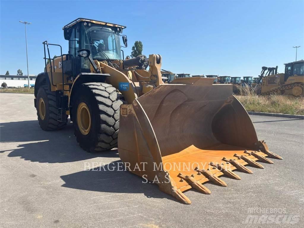 CAT 966 لوادر بعجل
