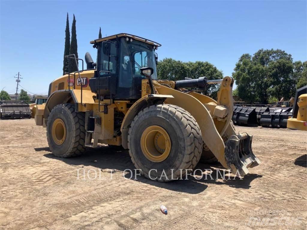 CAT 966 لوادر بعجل