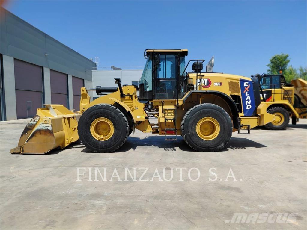CAT 966 لوادر بعجل