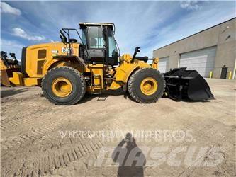 CAT 966 QC لوادر بعجل
