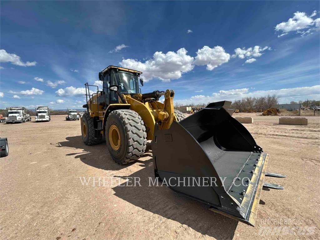 CAT 966 QC لوادر بعجل