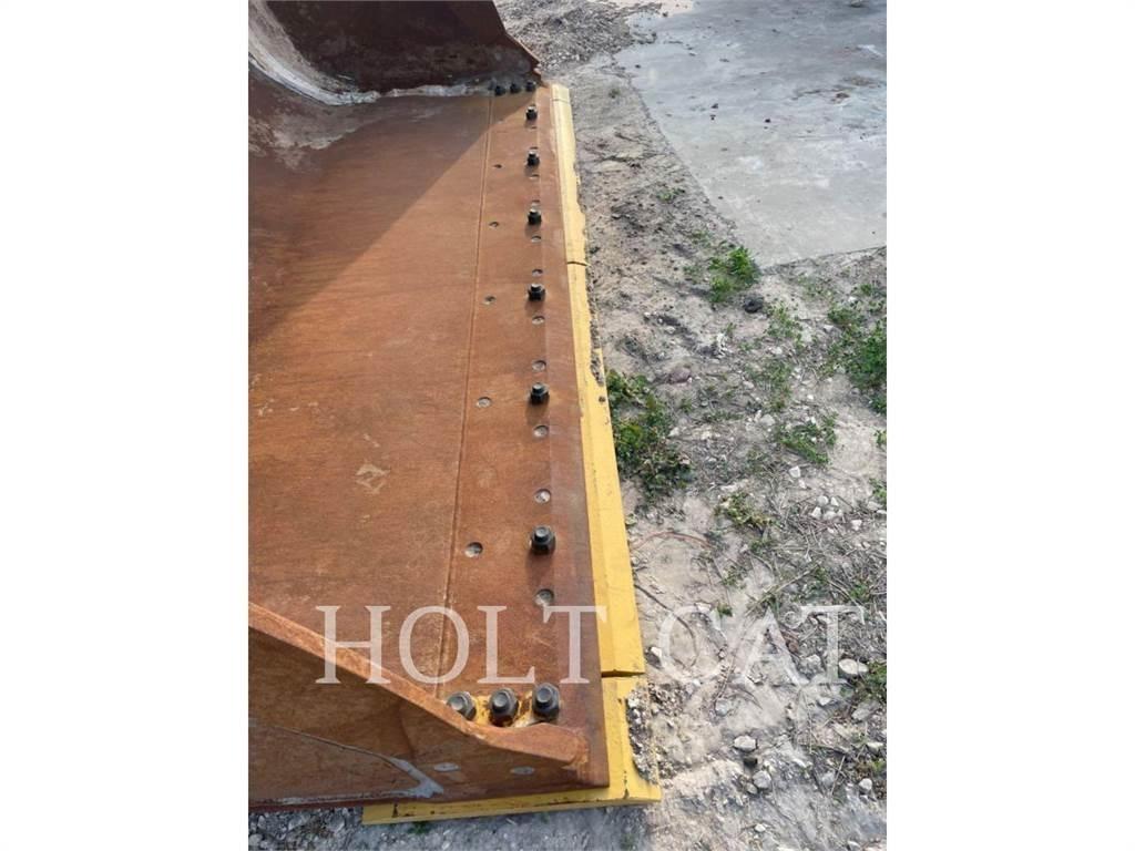 CAT 966 XE لوادر بعجل