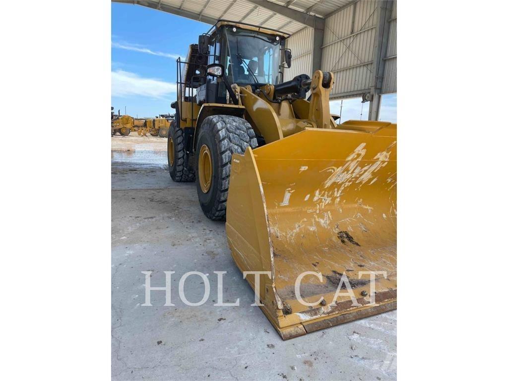 CAT 966 XE لوادر بعجل