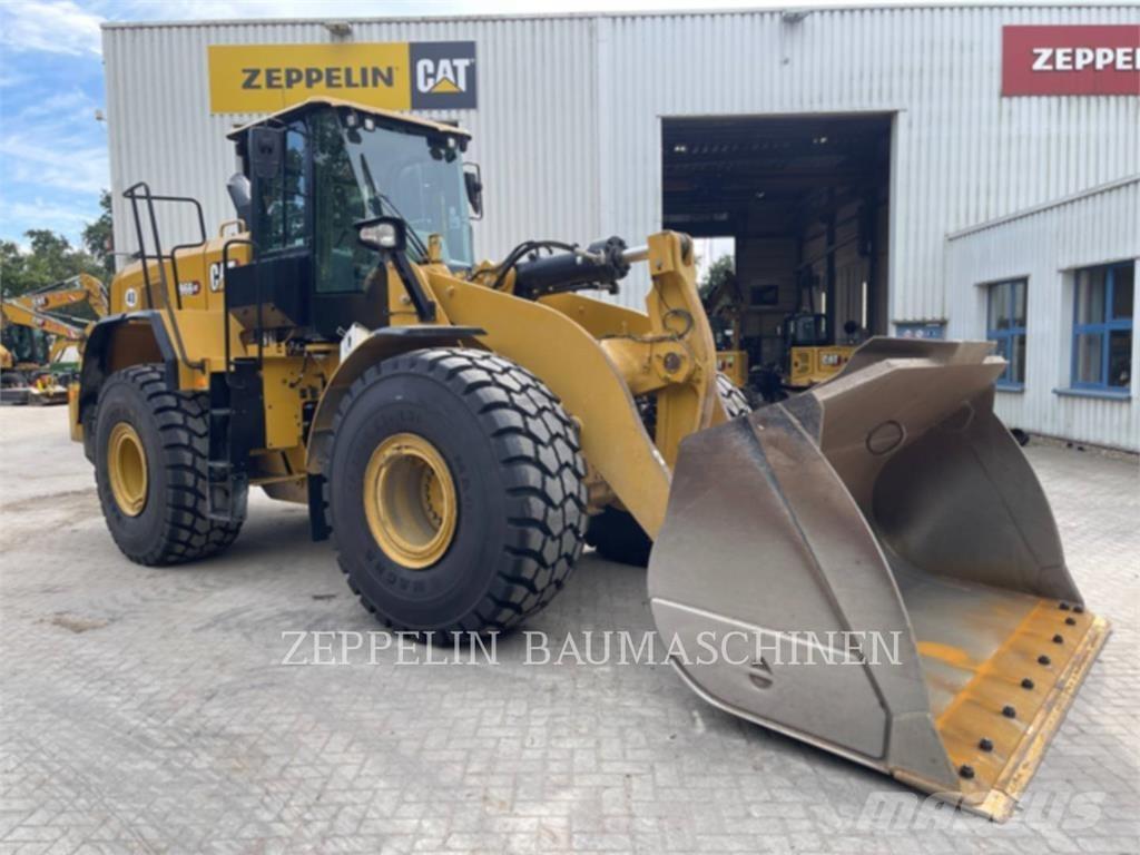 CAT 966GC لوادر بعجل