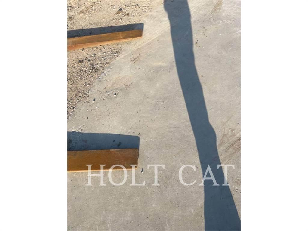 CAT 966GC QC لوادر بعجل