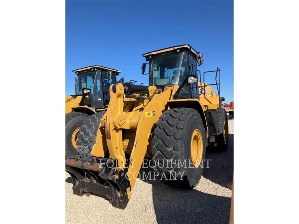 CAT 966M لوادر بعجل