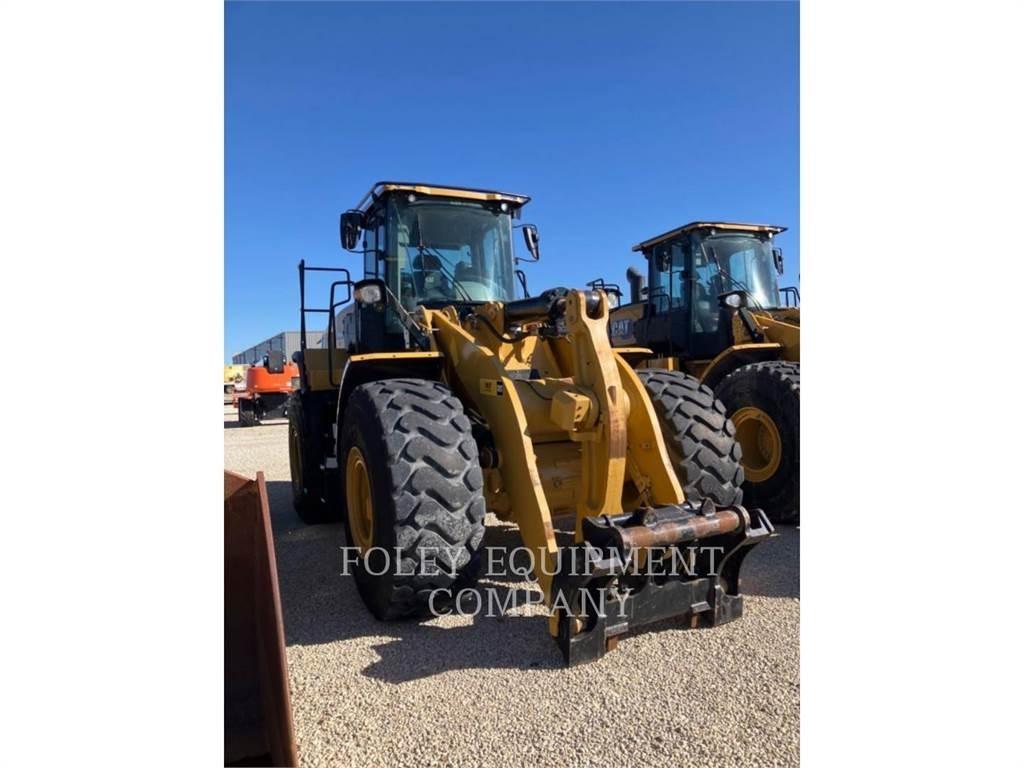 CAT 966M لوادر بعجل