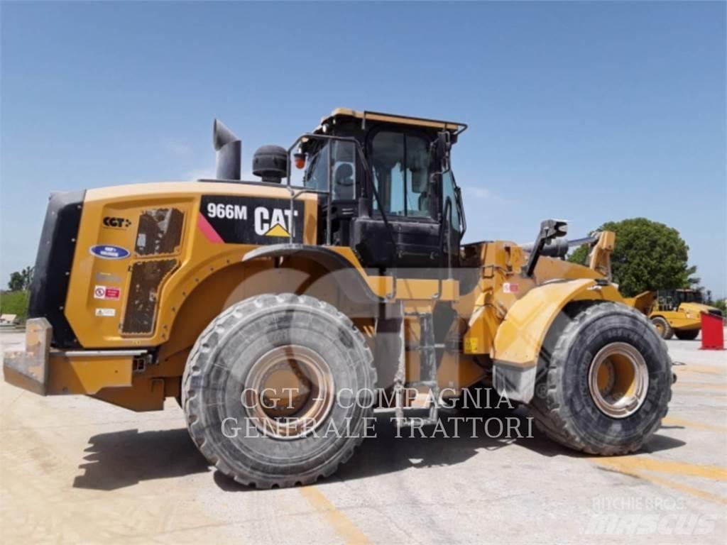 CAT 966M لوادر بعجل