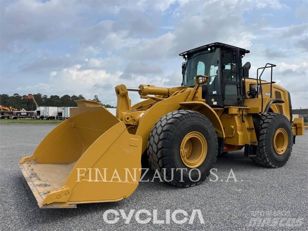 CAT 966M لوادر بعجل