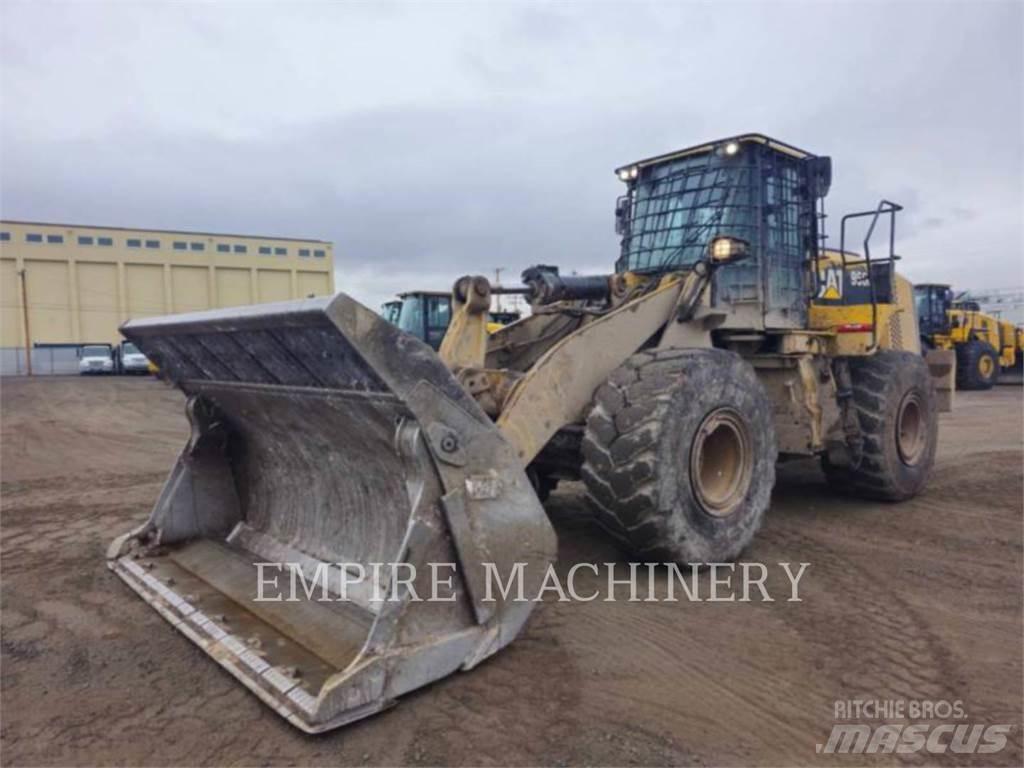 CAT 966M لوادر بعجل