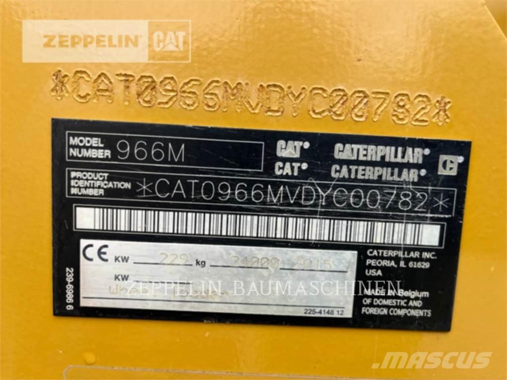 CAT 966M لوادر بعجل