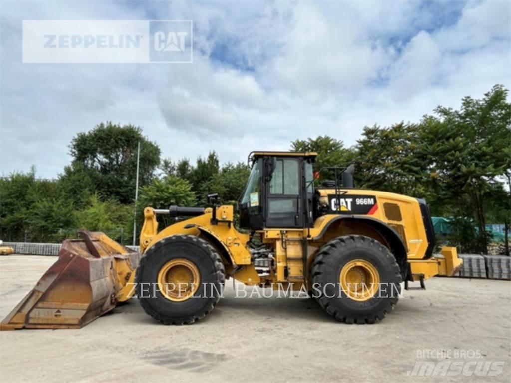 CAT 966M لوادر بعجل