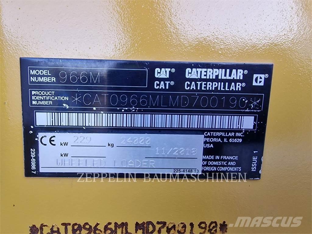 CAT 966M لوادر بعجل