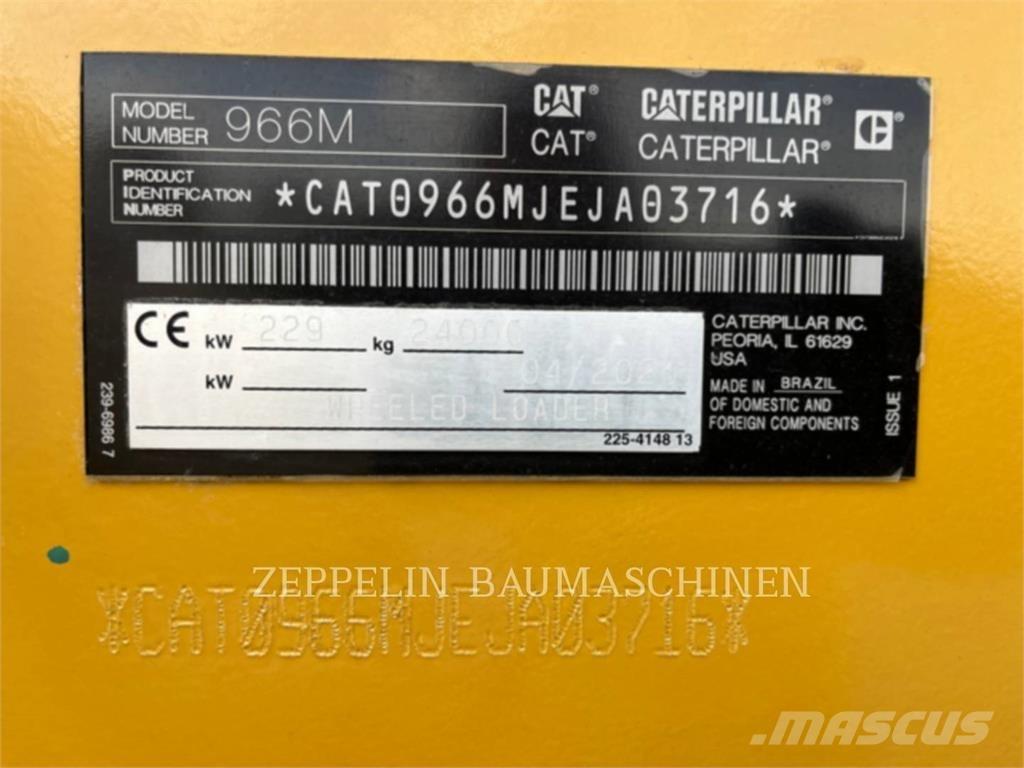 CAT 966M لوادر بعجل