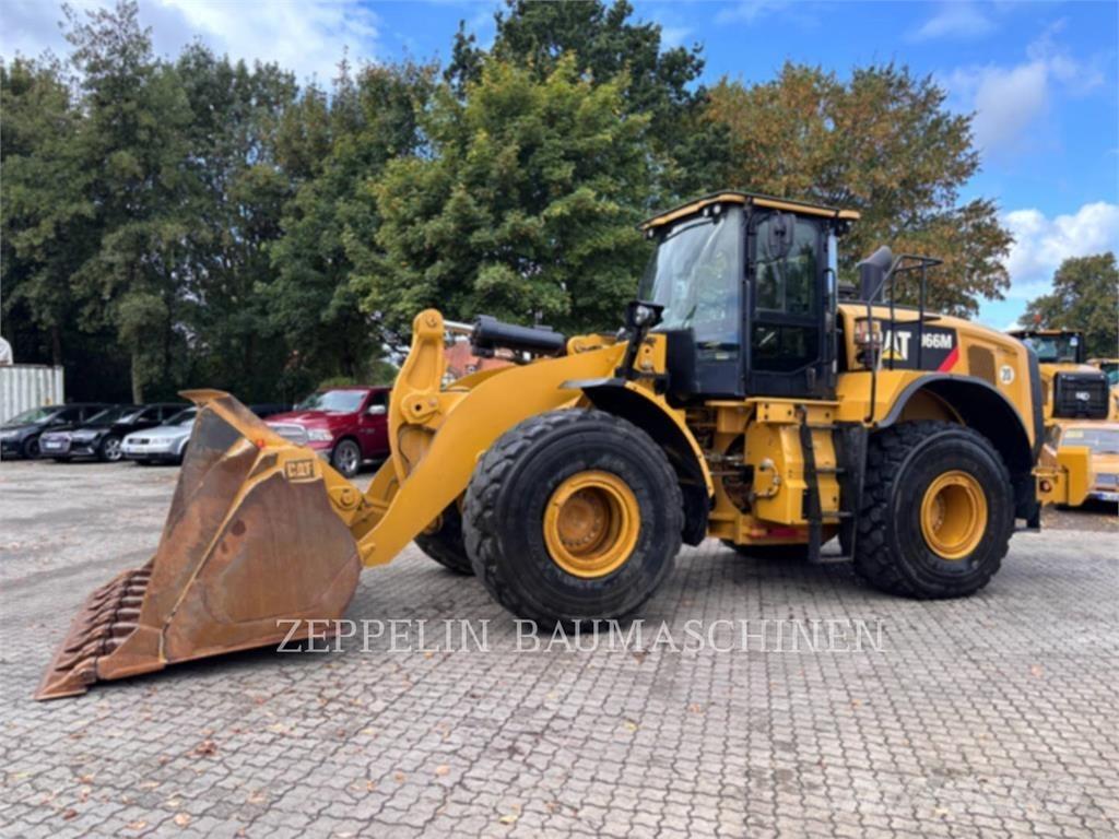 CAT 966M لوادر بعجل