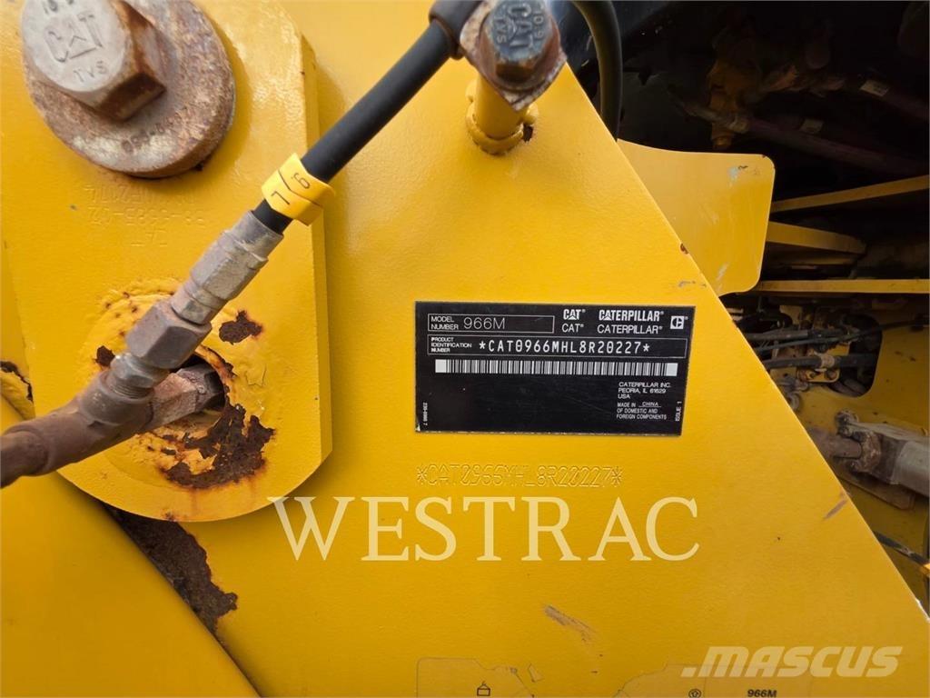 CAT 966M لوادر بعجل