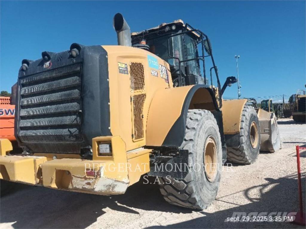 CAT 966M لوادر بعجل