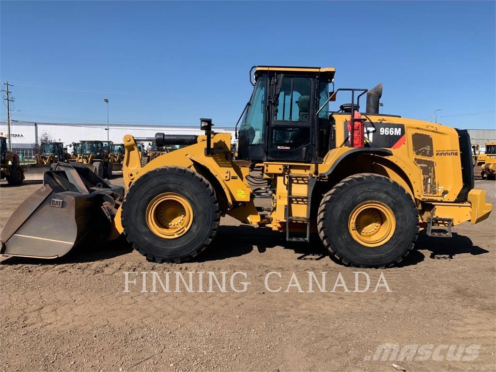 CAT 966M لوادر بعجل