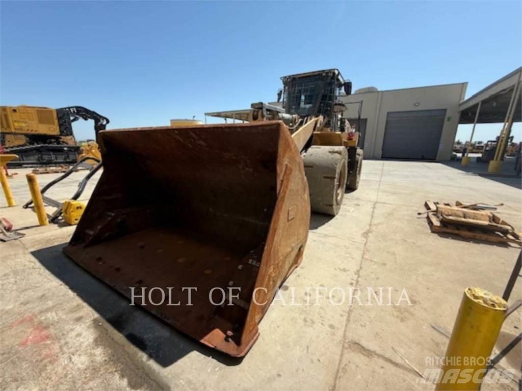 CAT 966M HL لوادر بعجل