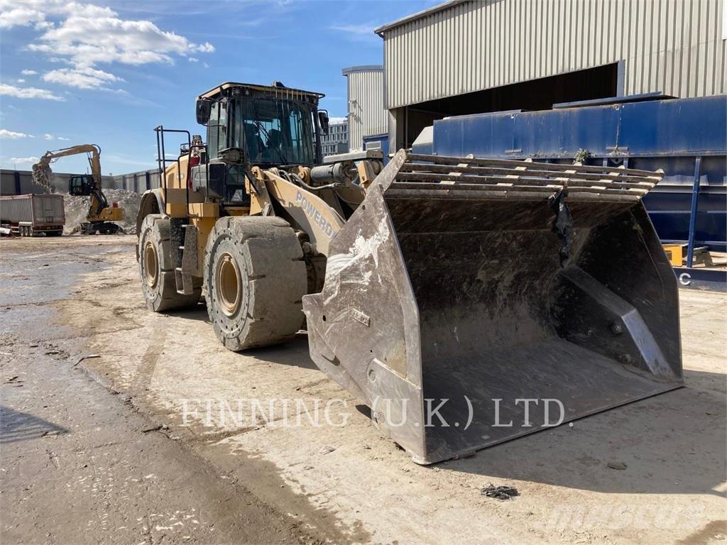 CAT 966M HL لوادر بعجل