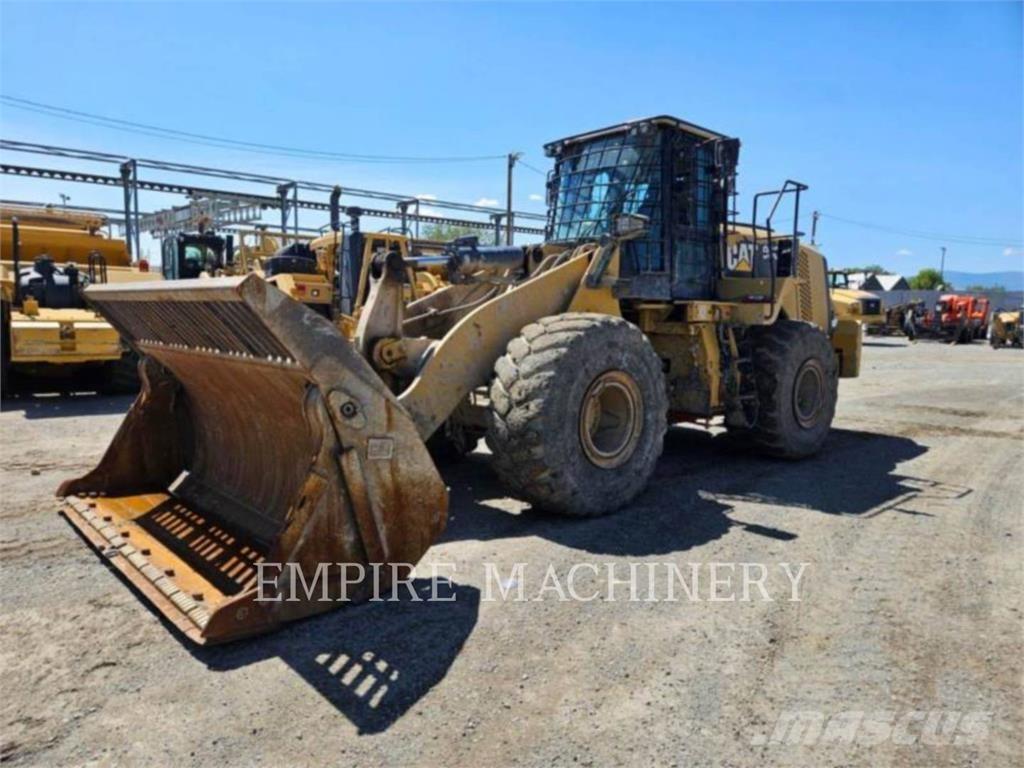 CAT 966M WH لوادر بعجل