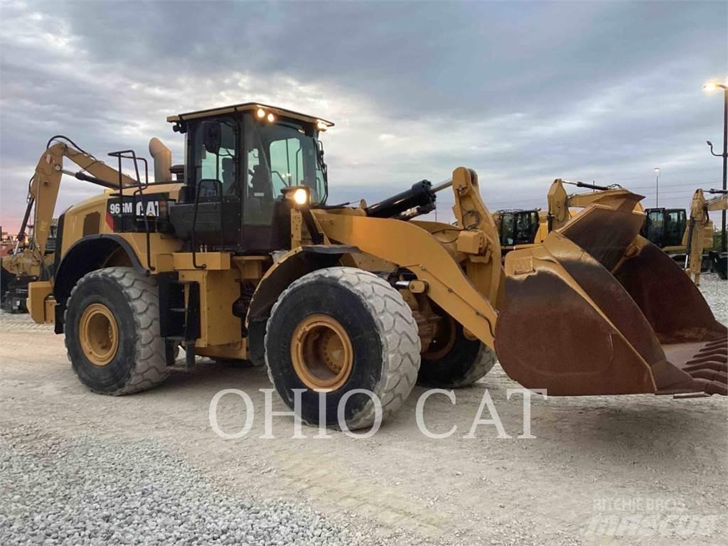 CAT 966M XE لوادر بعجل
