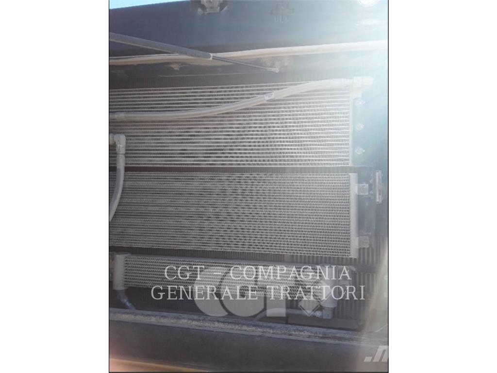 CAT 966M XE لوادر بعجل