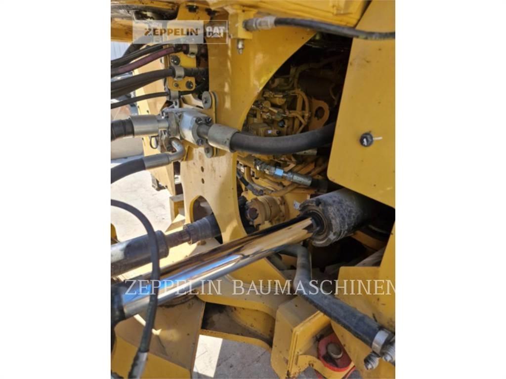 CAT 966MDCA لوادر بعجل