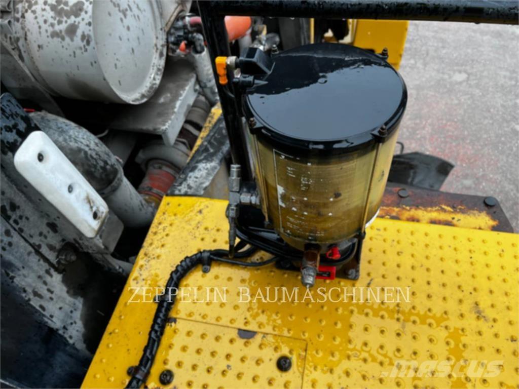CAT 966MXE لوادر بعجل