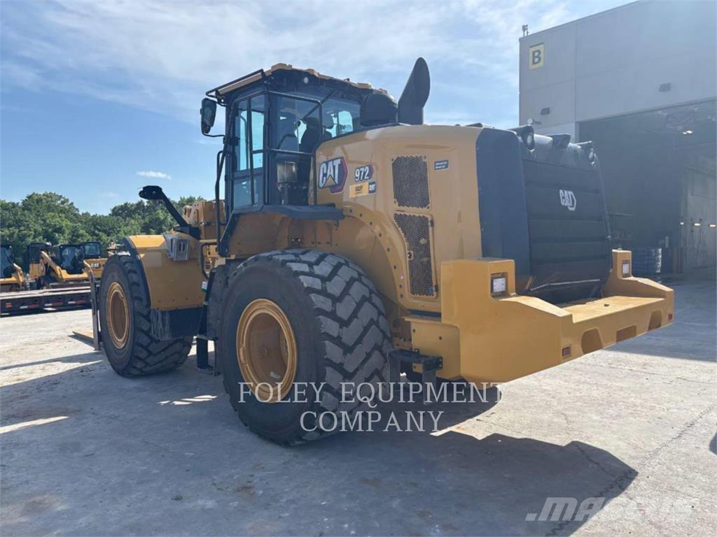 CAT 972-14 لوادر بعجل