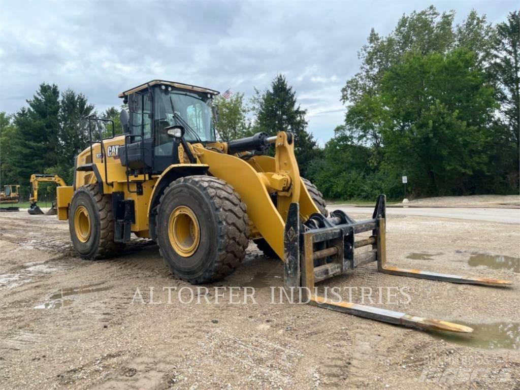CAT 972-14 لوادر بعجل