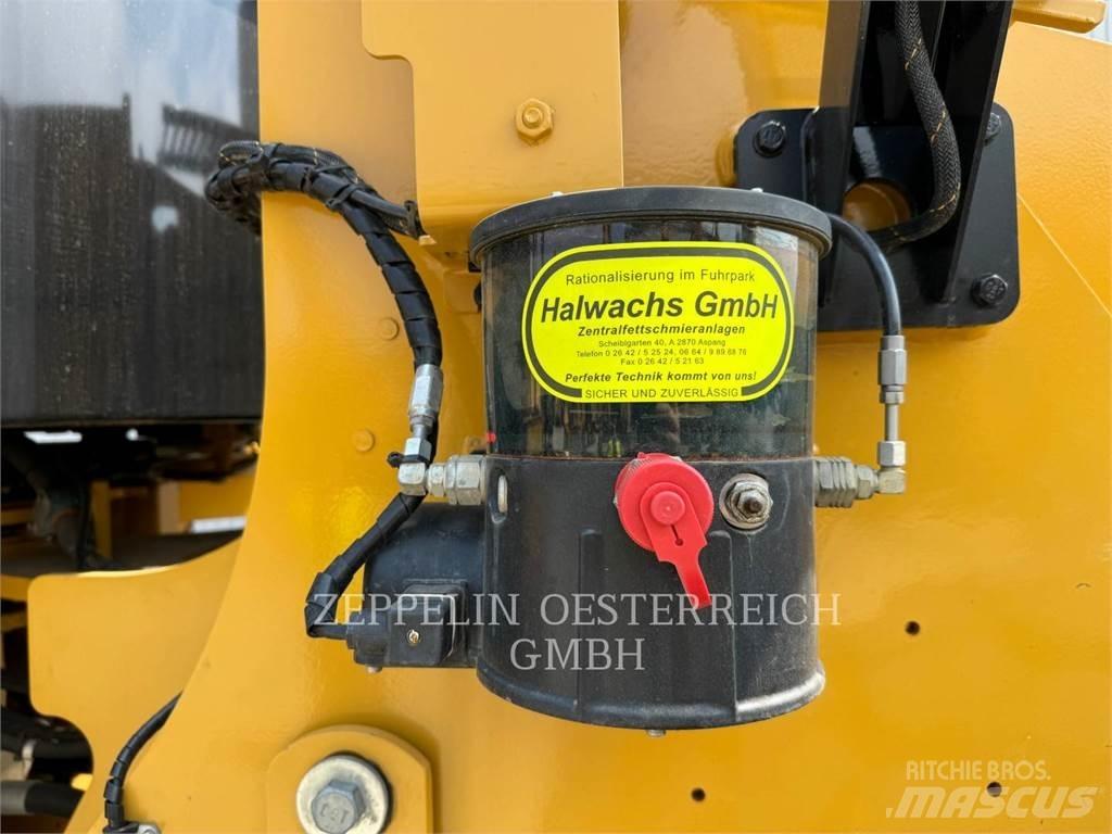 CAT 972 M XE لوادر بعجل