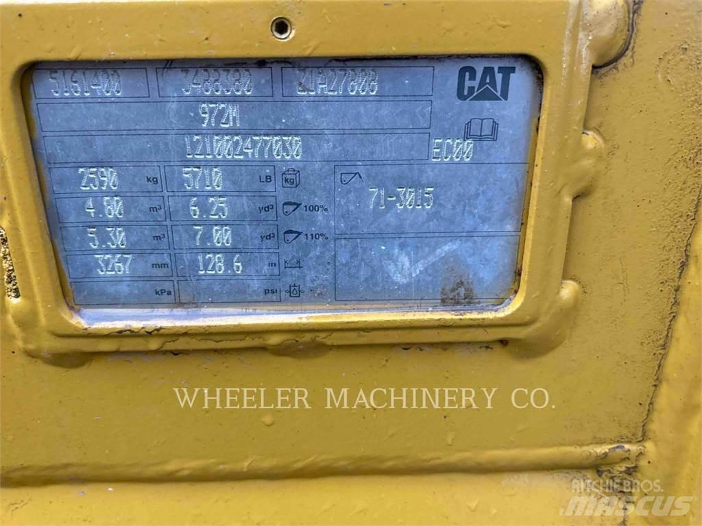 CAT 972 QC لوادر بعجل