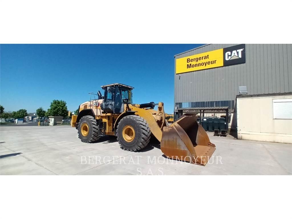 CAT 972 XE لوادر بعجل