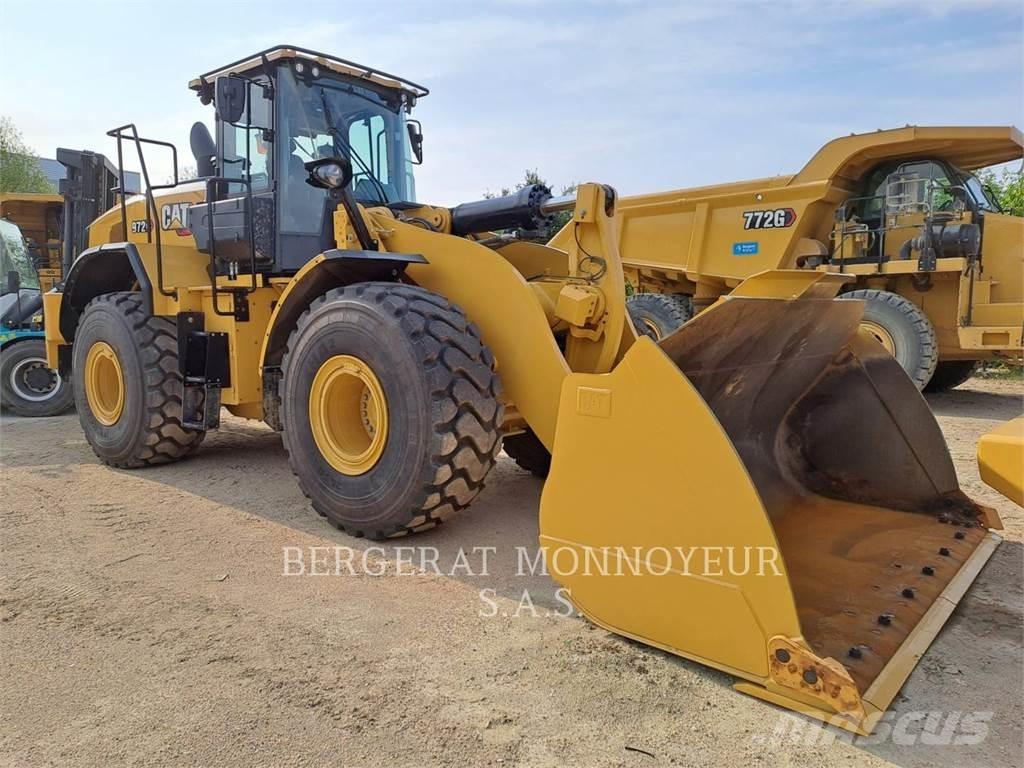 CAT 972 XE لوادر بعجل