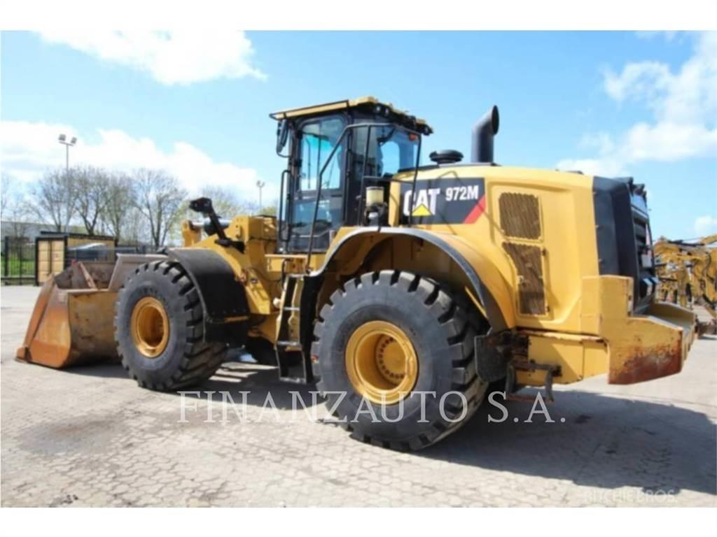 CAT 972M لوادر بعجل