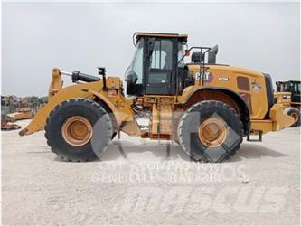 CAT 972M لوادر بعجل