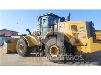 CAT 972M لوادر بعجل