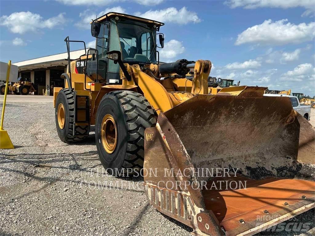 CAT 972M لوادر بعجل
