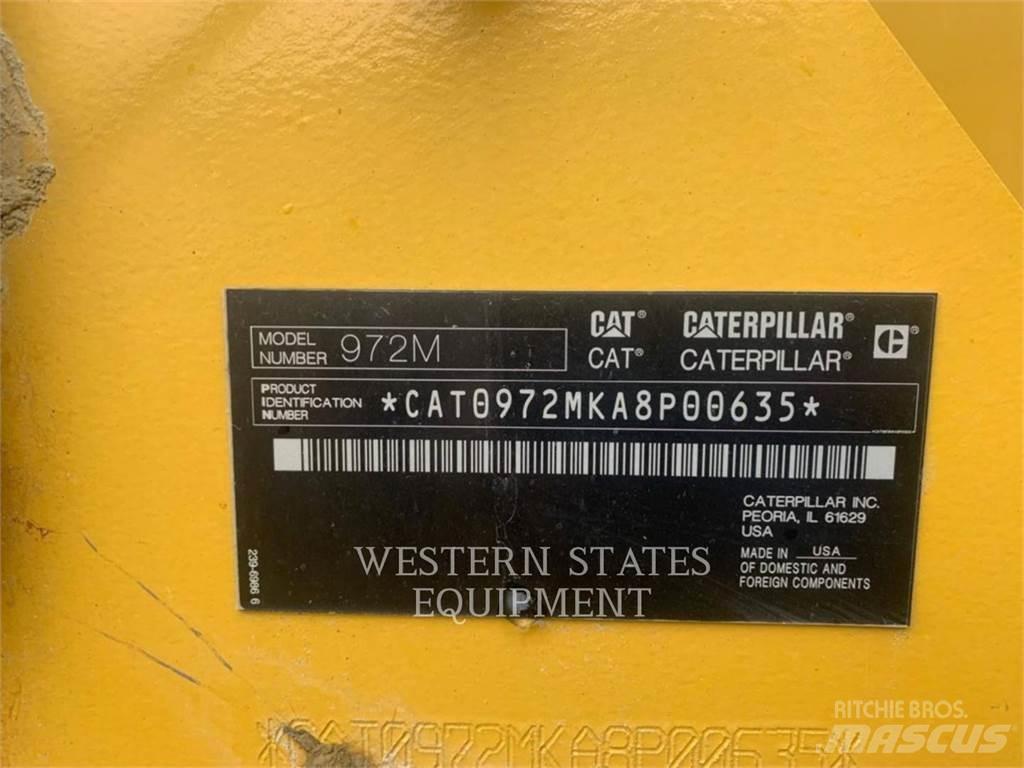 CAT 972M لوادر بعجل