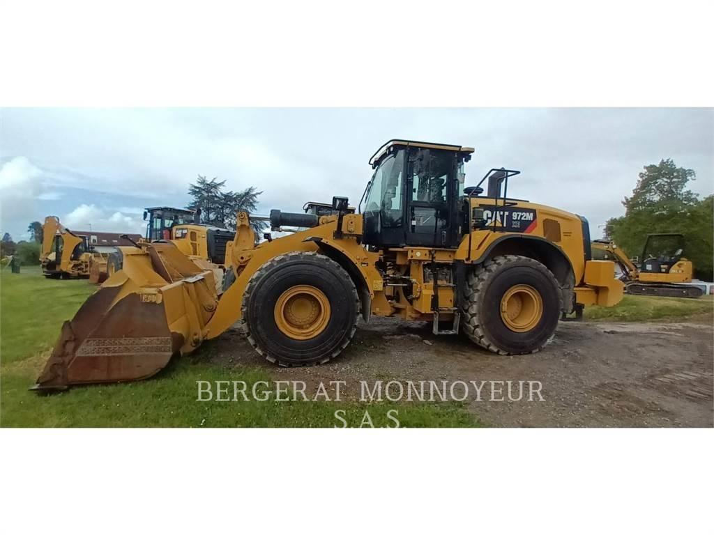 CAT 972M XE لوادر بعجل