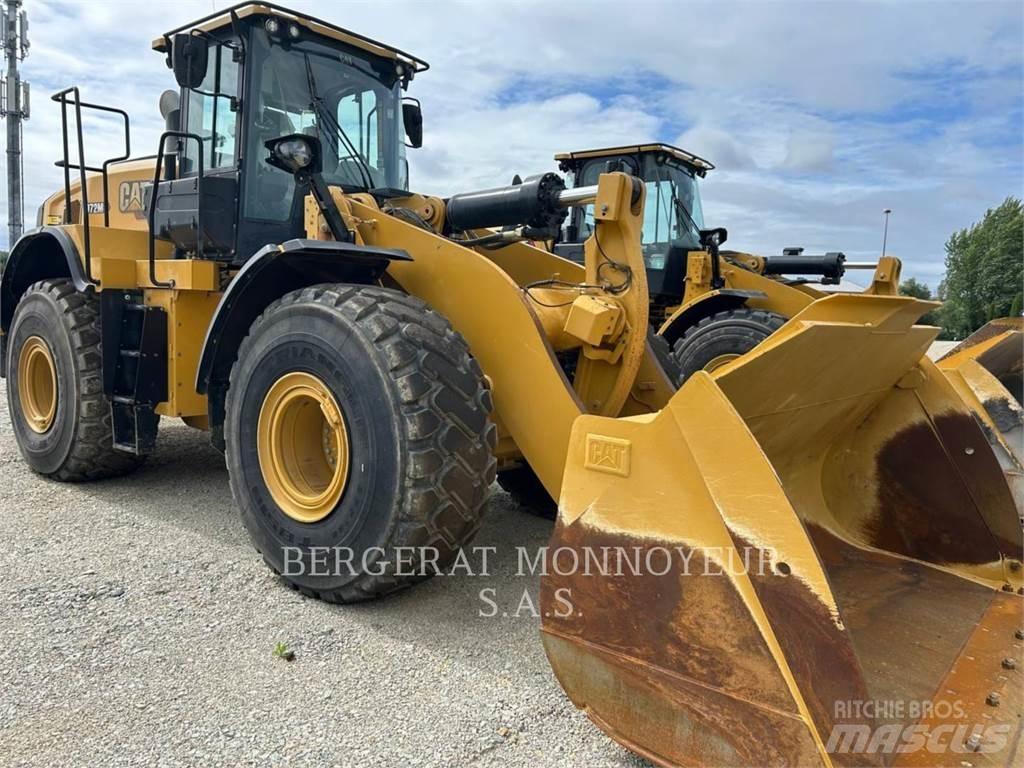 CAT 972M XE لوادر بعجل