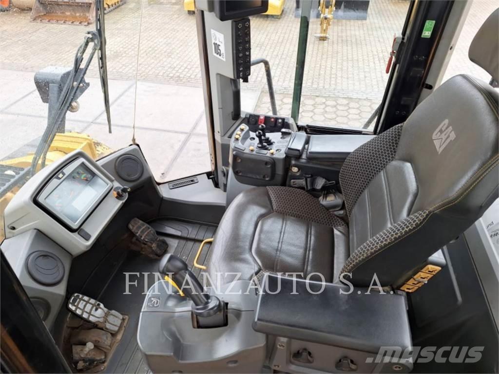 CAT 972MXE لوادر بعجل