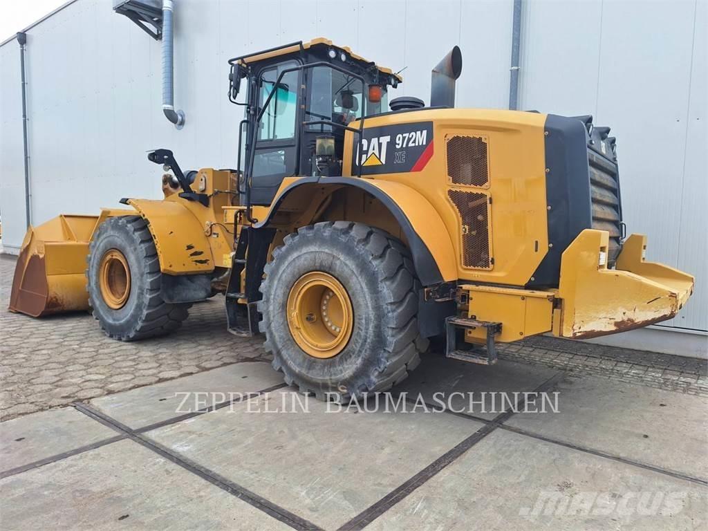 CAT 972MXE لوادر بعجل