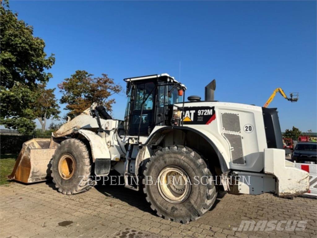 CAT 972MXE لوادر بعجل