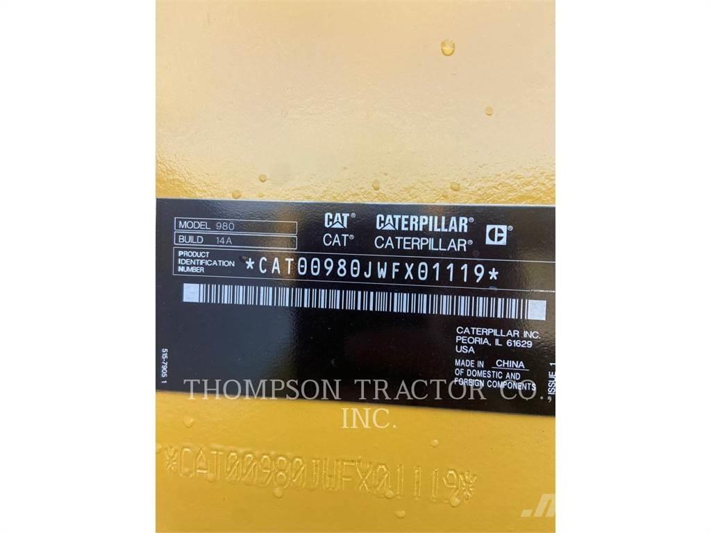 CAT 980 لوادر بعجل