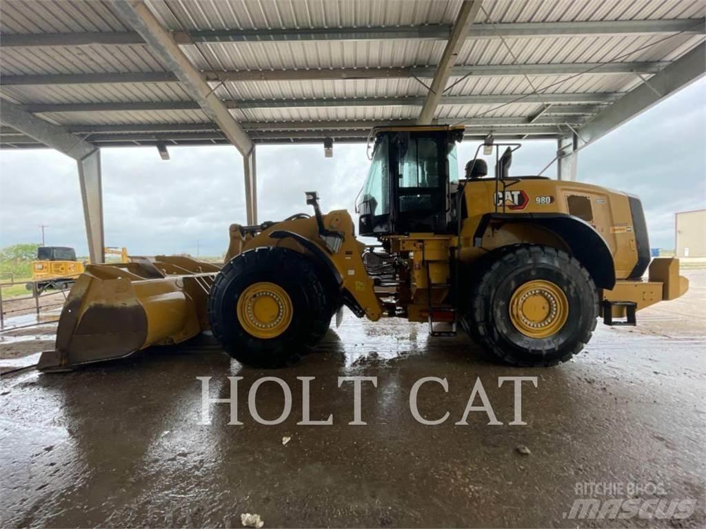 CAT 980 لوادر بعجل