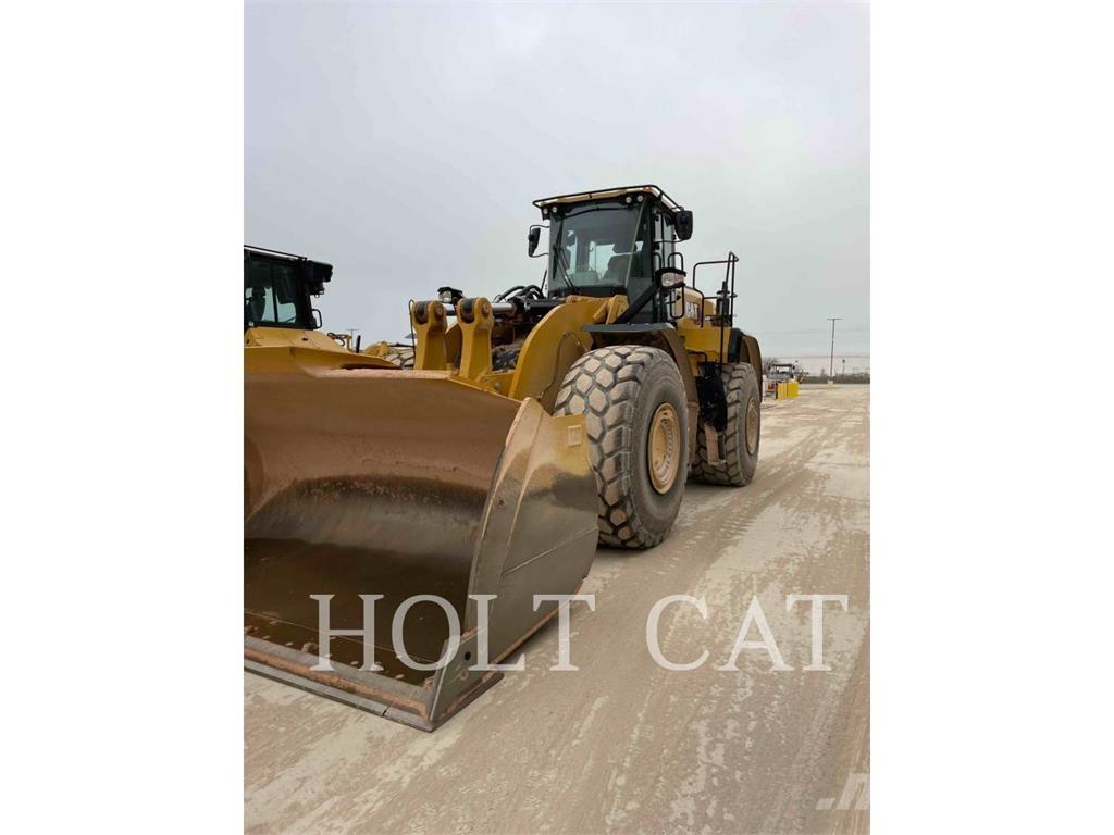 CAT 980 لوادر بعجل